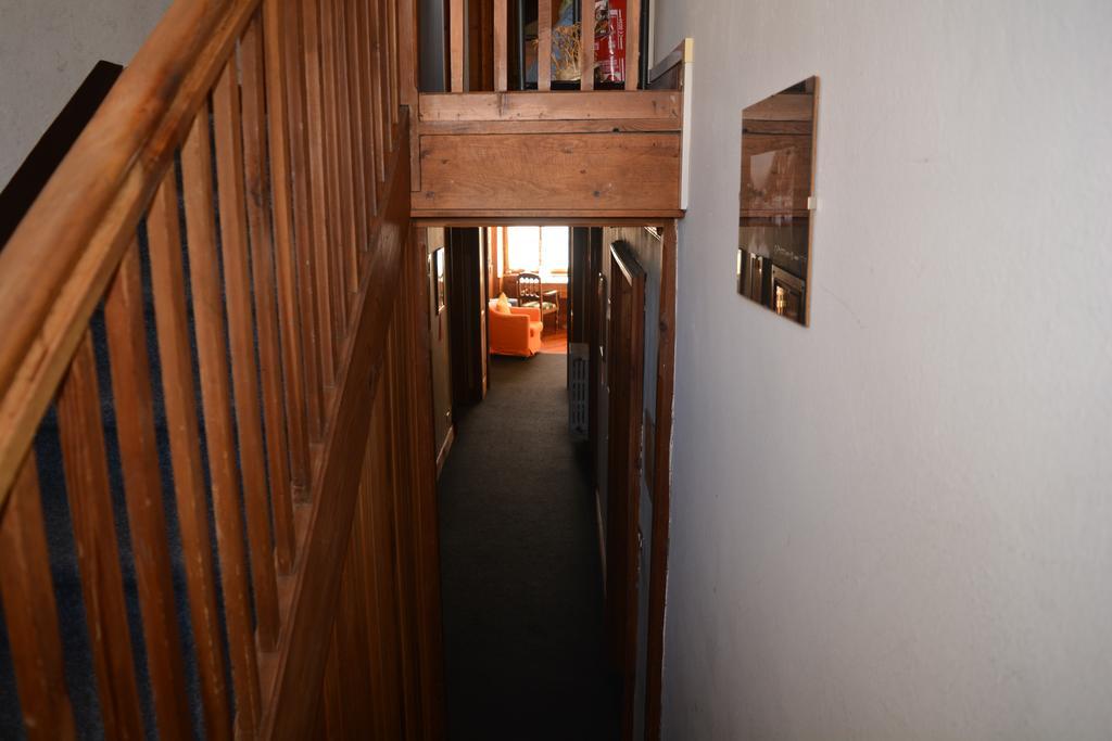 Hotel Villa Tedaldi Gressoney-Saint-Jean Bagian luar foto