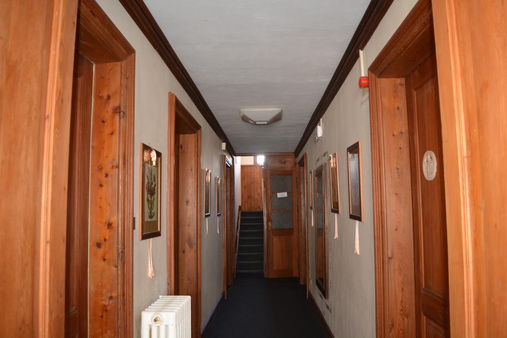 Hotel Villa Tedaldi Gressoney-Saint-Jean Bagian luar foto