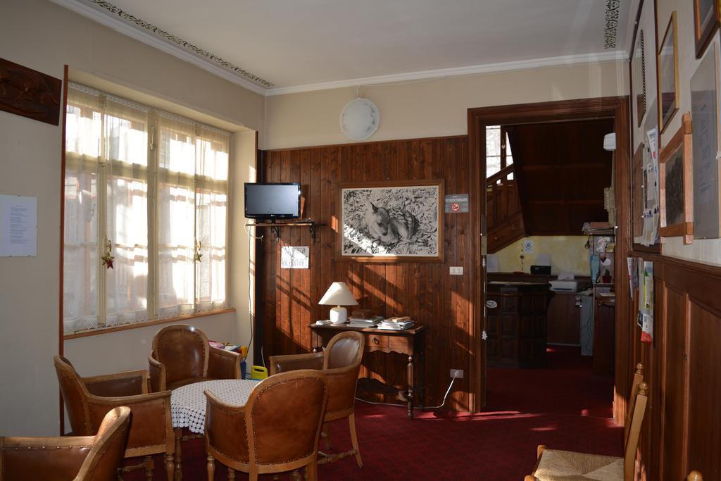 Hotel Villa Tedaldi Gressoney-Saint-Jean Bagian luar foto